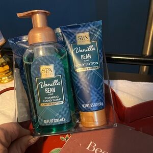 Vanilla Bean Hand Soap and Lotion Set - Blue and Cream